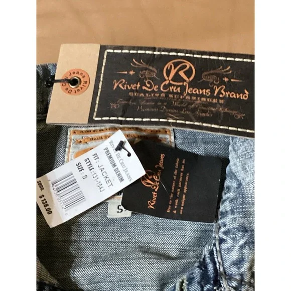 Rivet de Cru Classic Denim Jacket Long Sleeve Button Distressed Men's Small, NWT - Picture 9 of 11